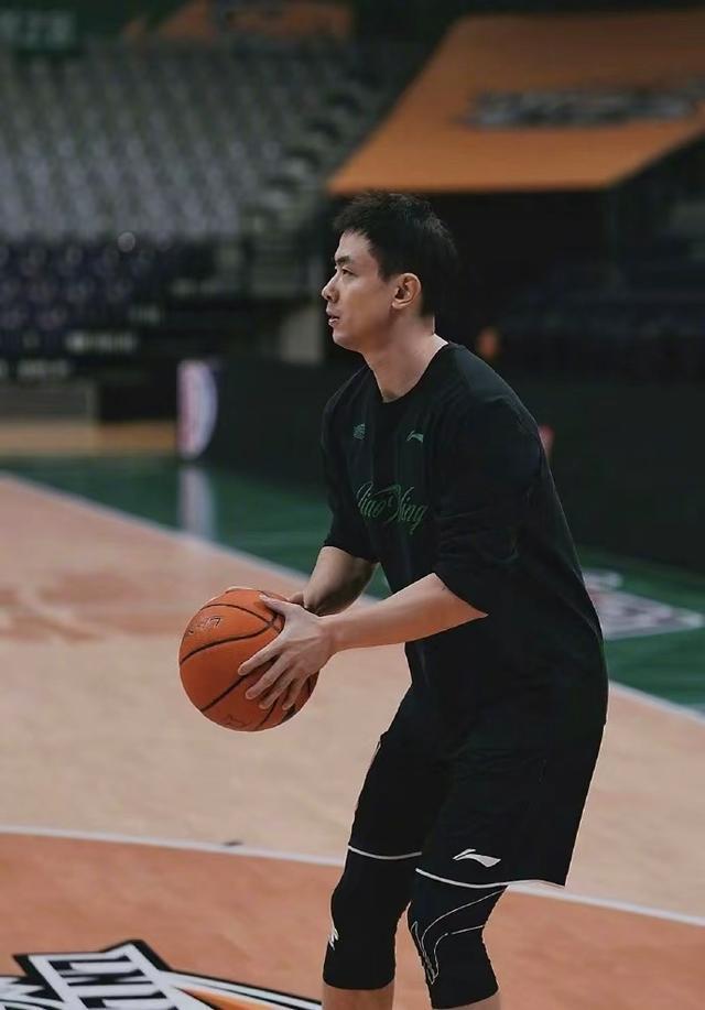 多多28-CBA全明星首周结果出炉 赵睿荣膺北区票王